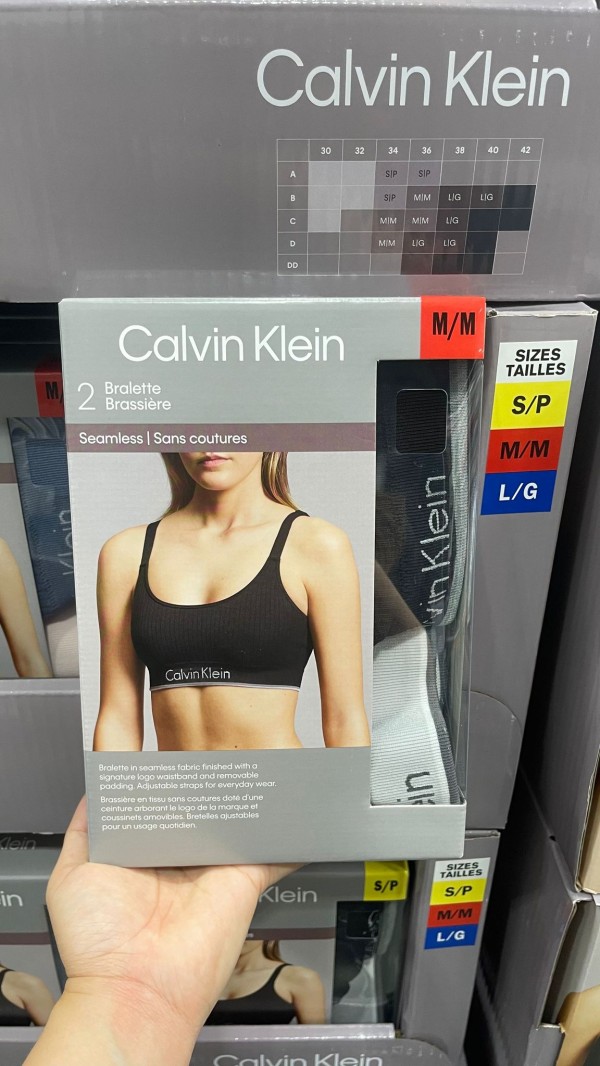 Calvin Klein 黑色文胸套装套装女