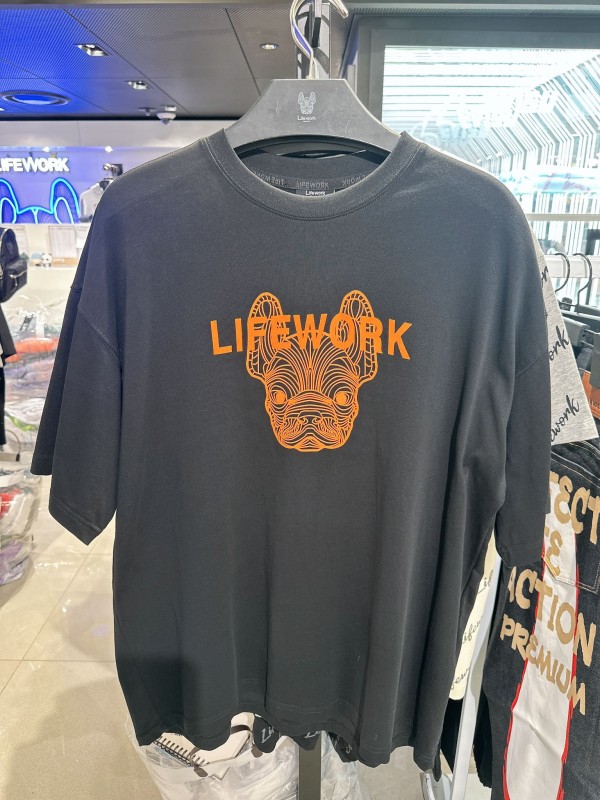 韓國 LIFEWORK- T-SHIRT | 截單日期：20/03/2024 8:00AM | 預計3月尾-4月頭左右到貨。