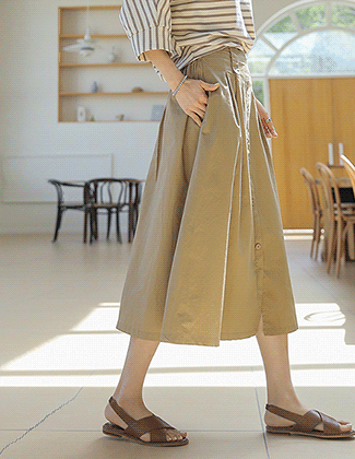 roompacker-룸페커 [터크 버튼 뒷밴딩 코튼스커트]♡韓國女裝裙