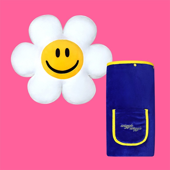 韓國Wiggle Wiggle - Cushion Blanket - Smile We Love