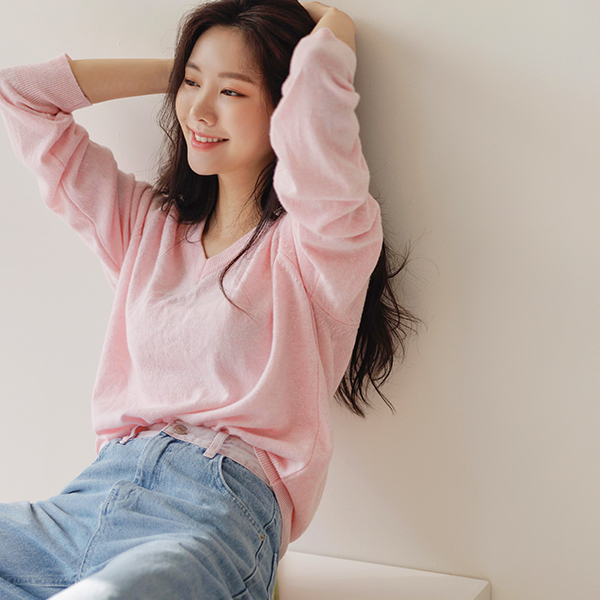 shehj-솜사탕 컬러 브이넥 니트(램스울43%)♡韓國女裝上衣