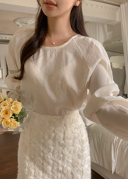 reine - [꾸안꾸/봄신상] 미브 베이직 라운드 블라우스 (3colors)♡韓國女裝上衣