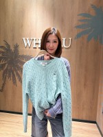 韓國直送 WHO.A.U -  Steve Cable V-Neck Pull over (MINT)