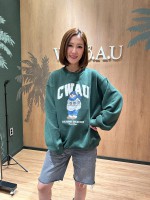 韓國直送 WHO.A.U -  Winter StevePhoto Sweatshirt(Brushed) (HUNTER)