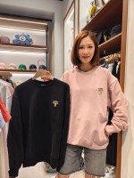 韓國直送 WACKY WILLY - Basic Logo Wappen Man To Man Black