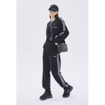 韓國 NERDY - Logo Tape Jogger Pants Black